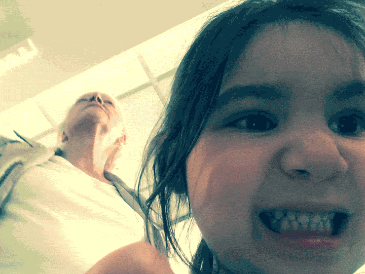 lila-IMG_9668-grimace